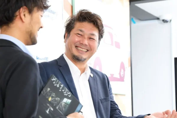 運命の赤い文字――人生を捧ぐ仲間との出会い